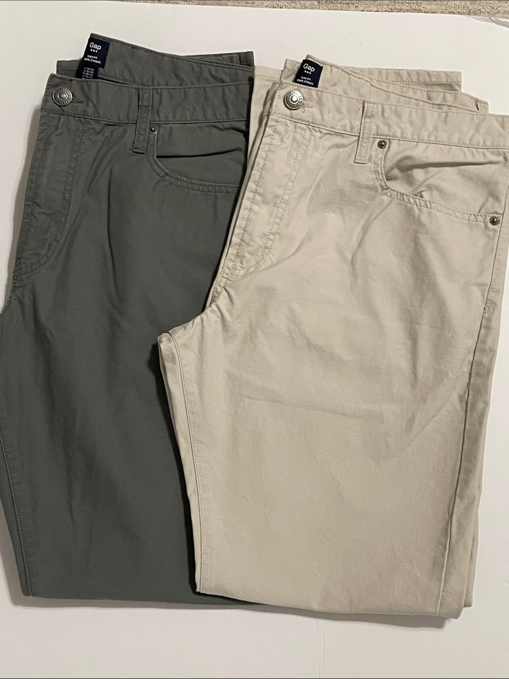 Gap Mens Slim Chino 2 Pack 36x32 NWOT Gray Bone - Picture 3 of 15